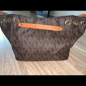 Michael Kors Crossbody